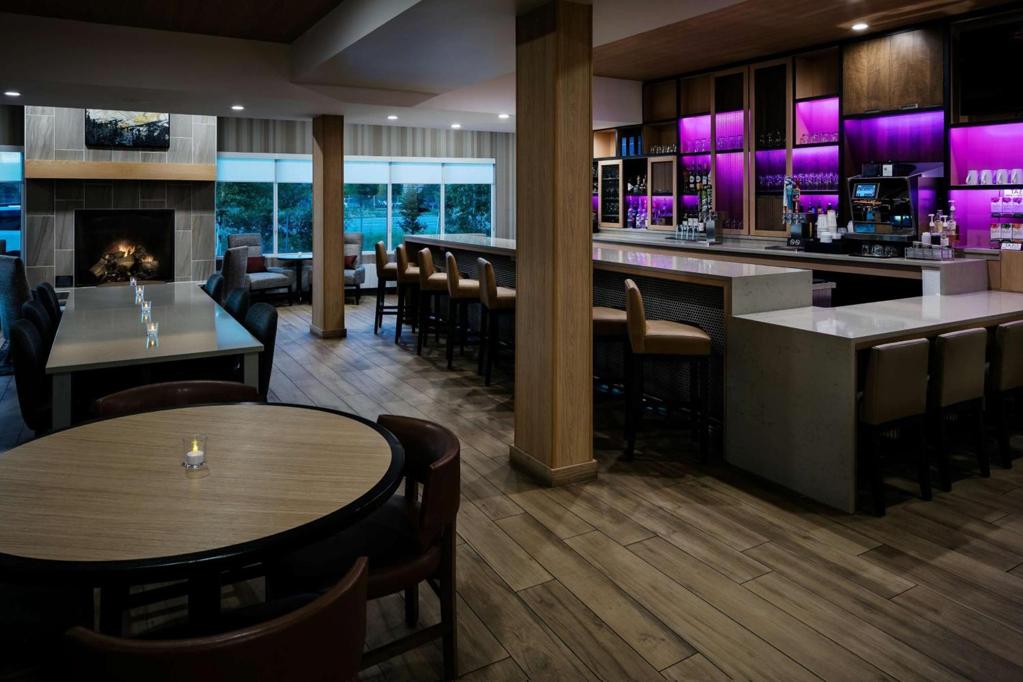 Hyatt Place Fairbanks Exterior foto